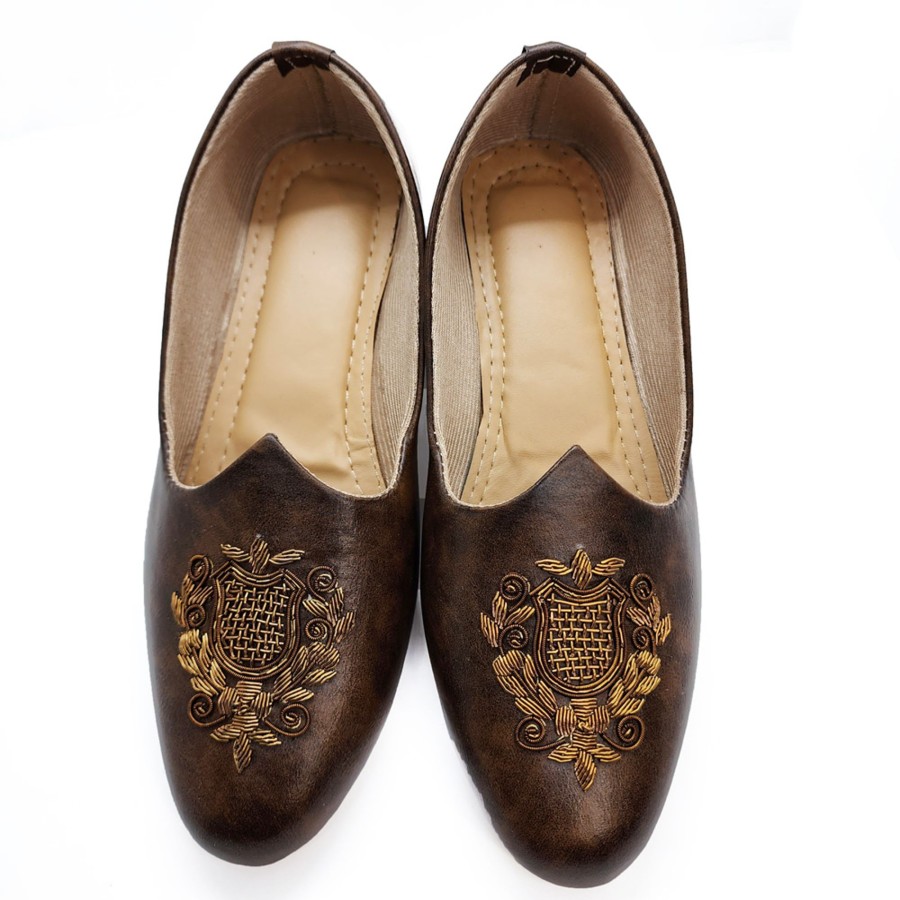 Men IndiFeels | Royal Crest Leather Juttis - Brown