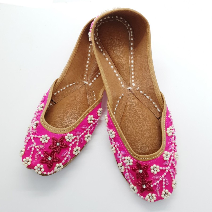 Women IndiFeels | Pink Embroidery Jutti / Majori